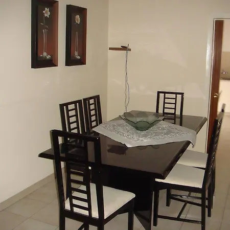 Appartement Christine Beach *