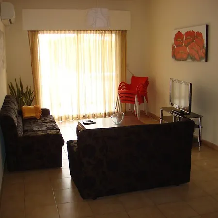 Christine Beach Apartament *