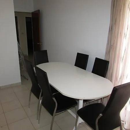 Apartament Christine Beach *